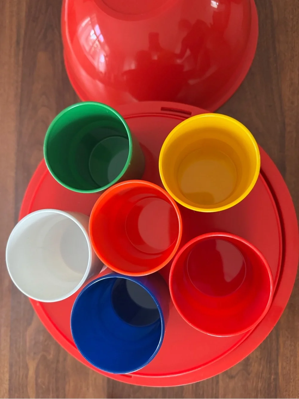 Retro Ingrid Bright Red Plastic Serving Bowl with 24 piece Serving Set